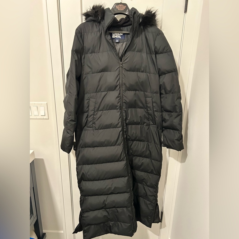 Lands' End Women's Black Puffer Jacket
